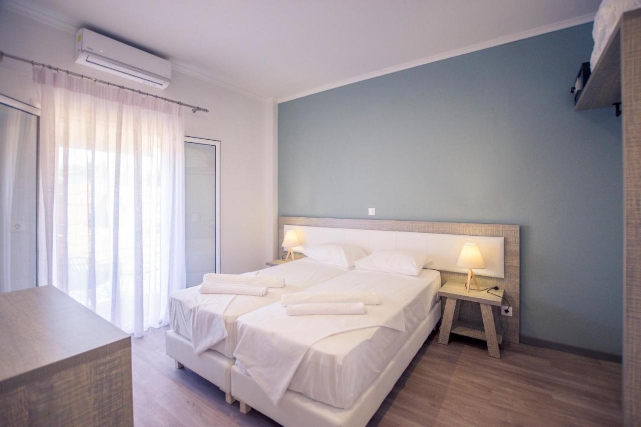 Nuevo Vista Bed & Breakfast Kavos Ngoại thất bức ảnh