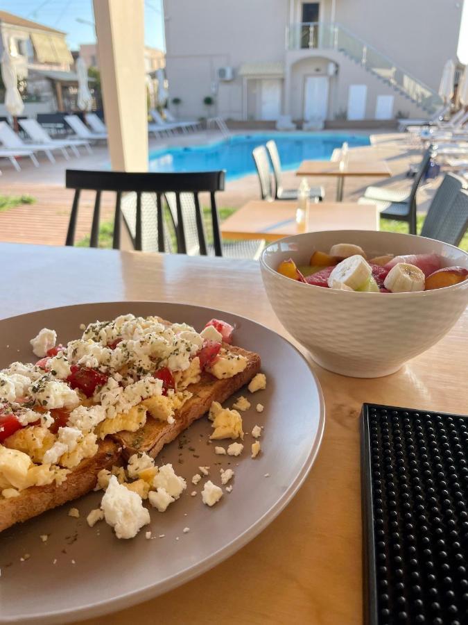 Nuevo Vista Bed & Breakfast Kavos Ngoại thất bức ảnh
